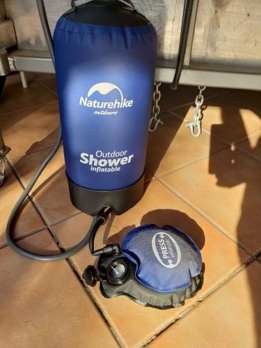 Outdoor Shower Bag Camping Folding Shower - Image 4