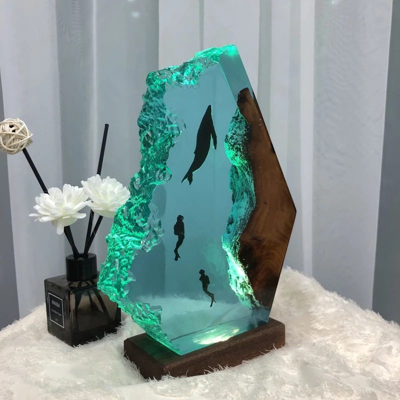 Diver Whale Free Diving Themed Night Light - Image 2